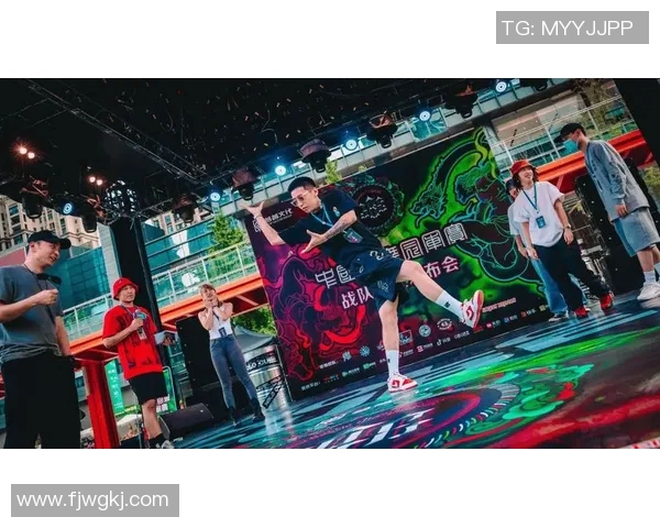 街舞热潮下的心理战：深入成都街舞队员的内心世界与成长之路